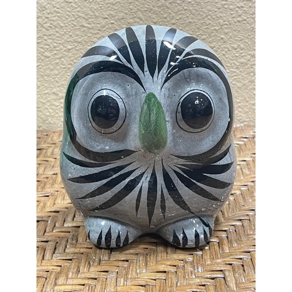 Vintage Mexico Tonala Other - Vintage  Mexico Pottery Tonala Owl Figurine Floral Pattern On Back Gray